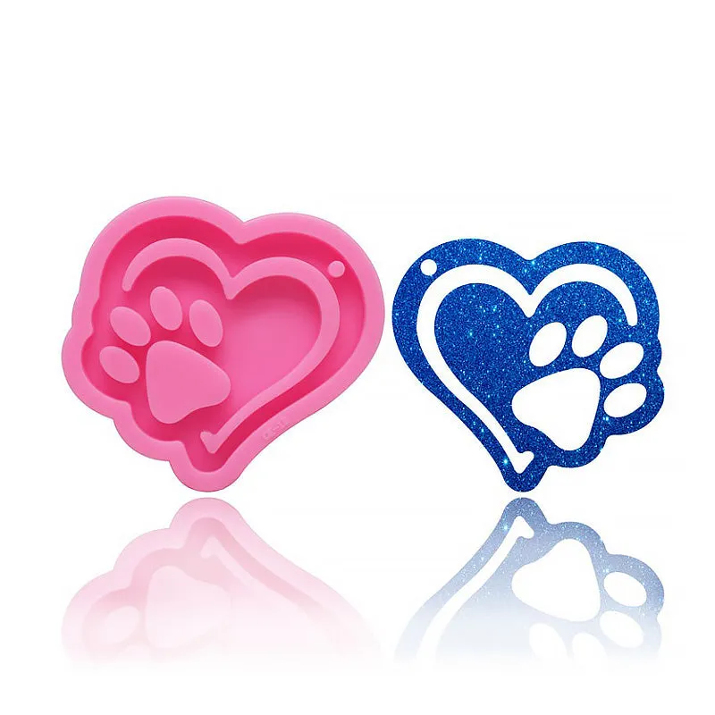 1 piece Cute Silicone Heart Keychain Mold Bear Paw Keychain Mold with a hole 10337