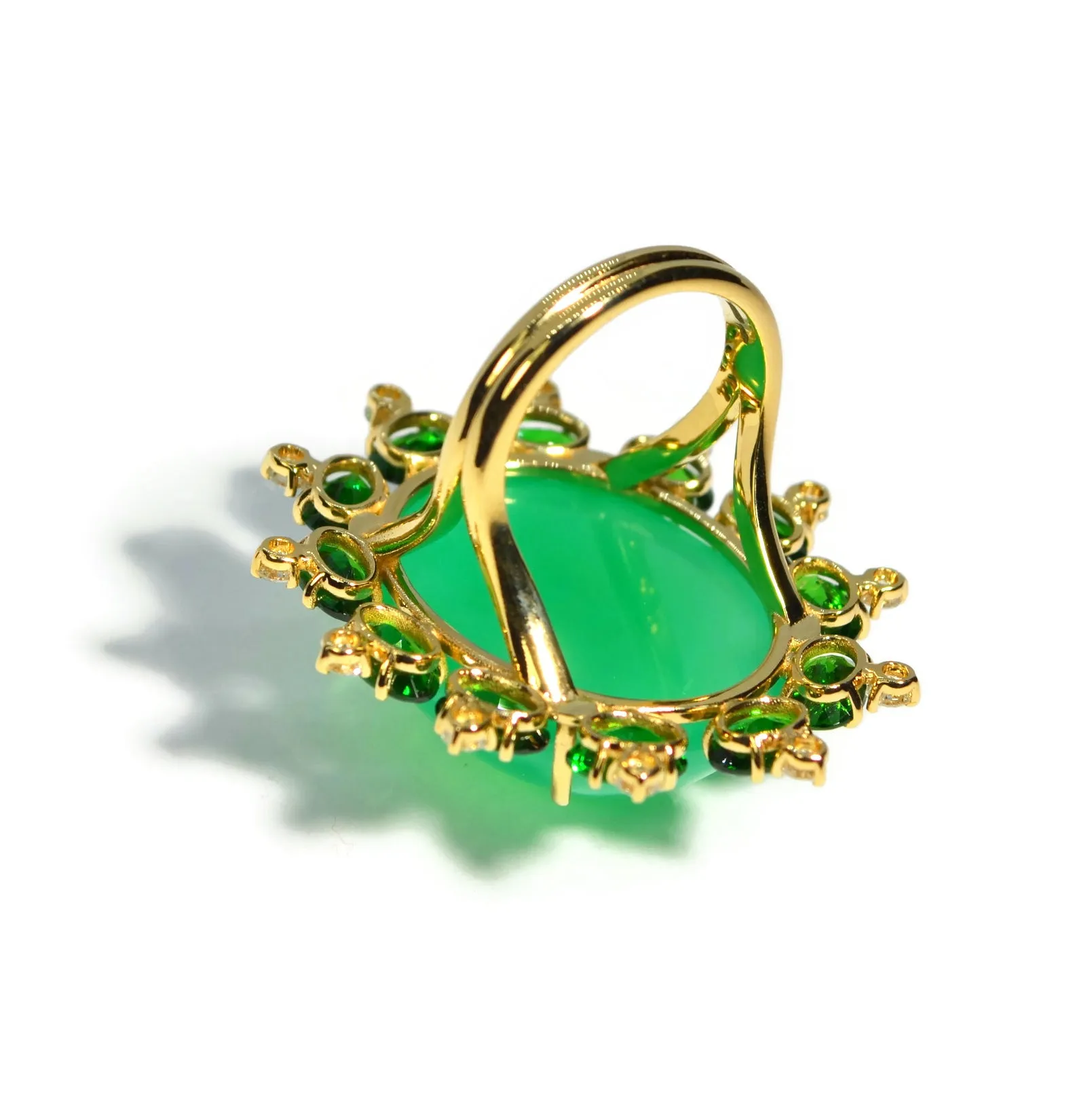 A & Furst - Sole - Cocktail Ring with Natural Chrysoprase, Tsavorite Garnet and Diamonds, 18k Yellow Gold