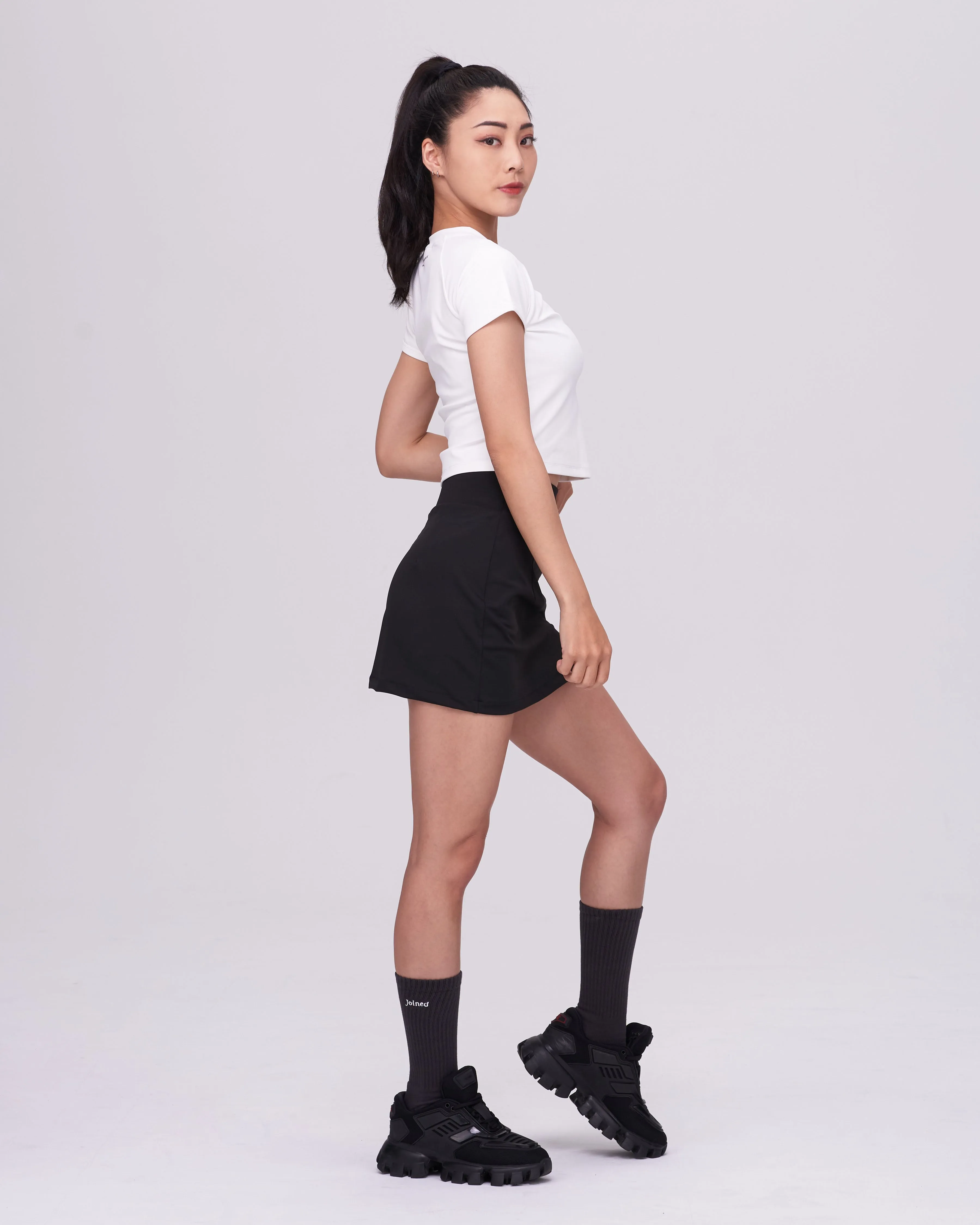 Adapt Scoop Neckline Crop Top