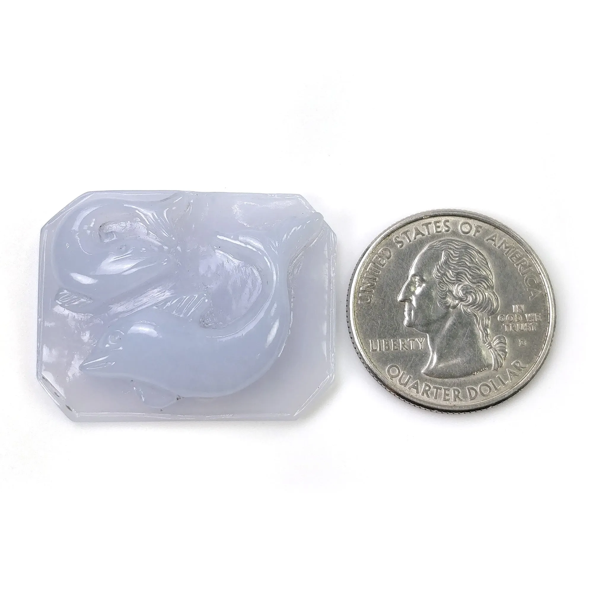 BLUE CHALCEDONY Gemstone Carving : 52.00cts Natural Untreated Chalcedony Hand Carved Fish Shape 35*27.5mm