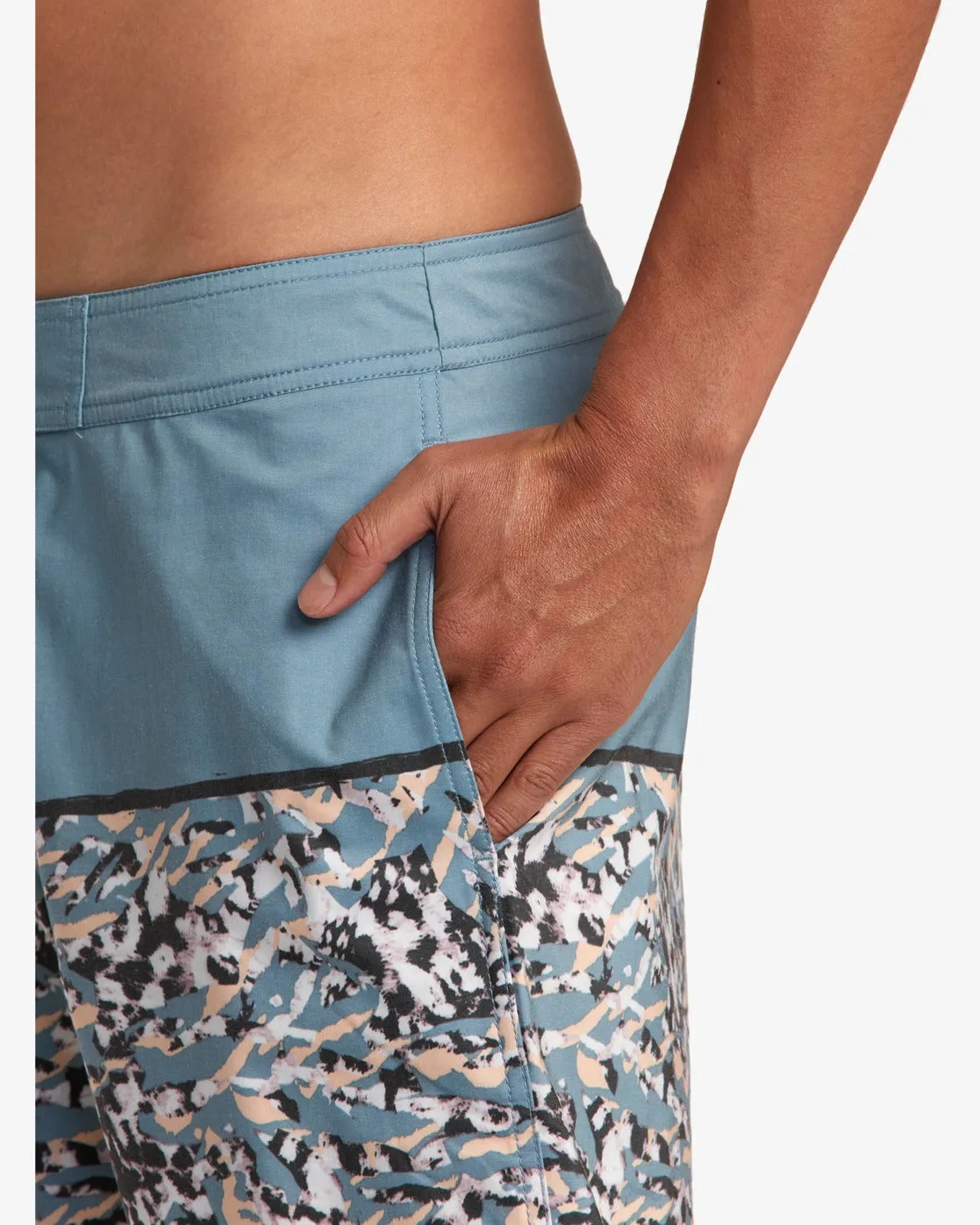 County 18 Boardshorts - Slate