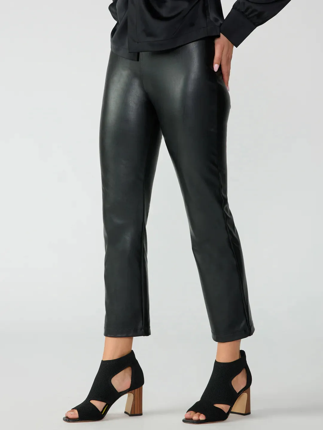 FAUX LEATHER CARNABY KICK CROP - SANCTUARY