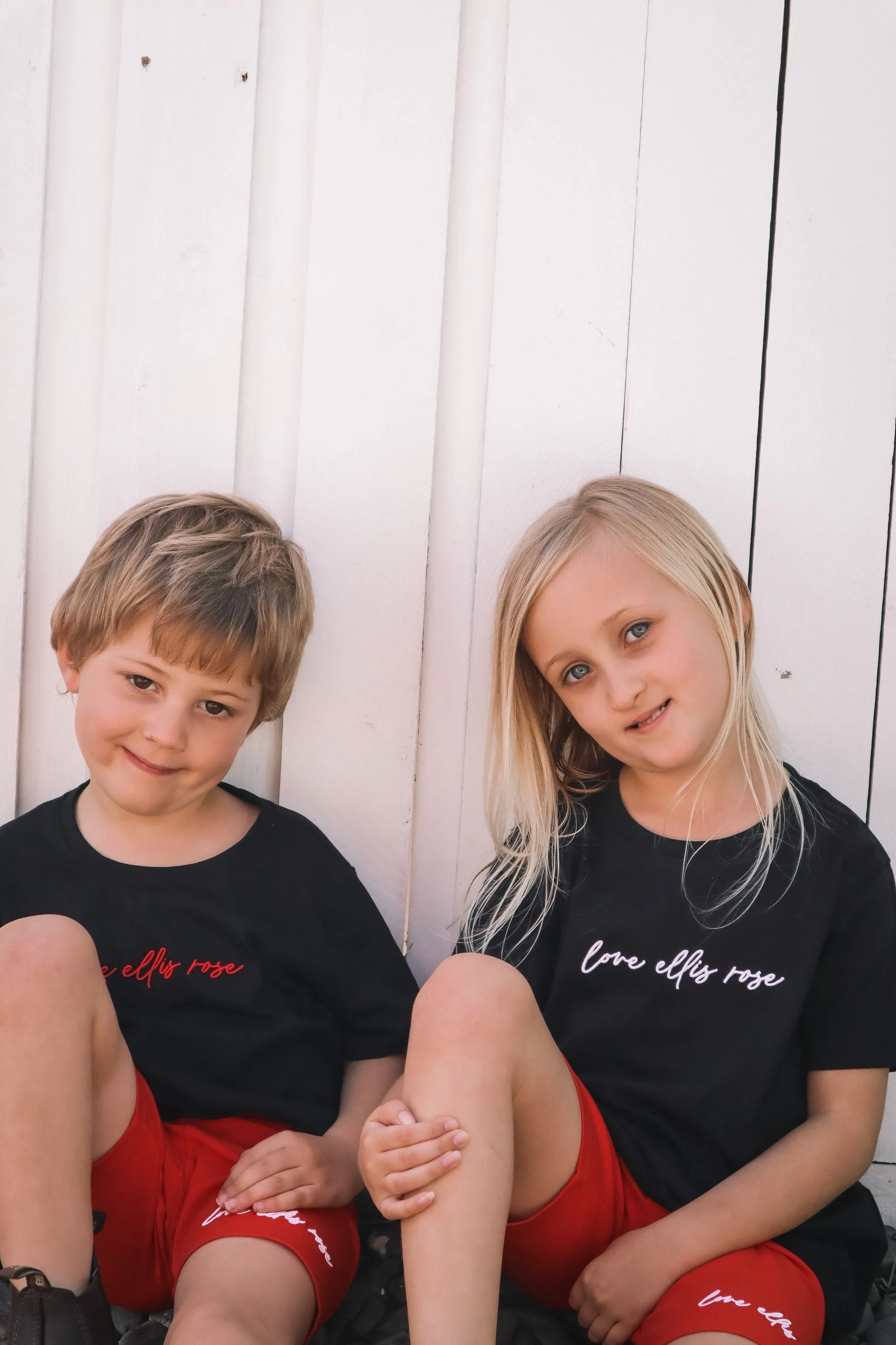 Kid's Love Ellis Rose Tee - Black & Red