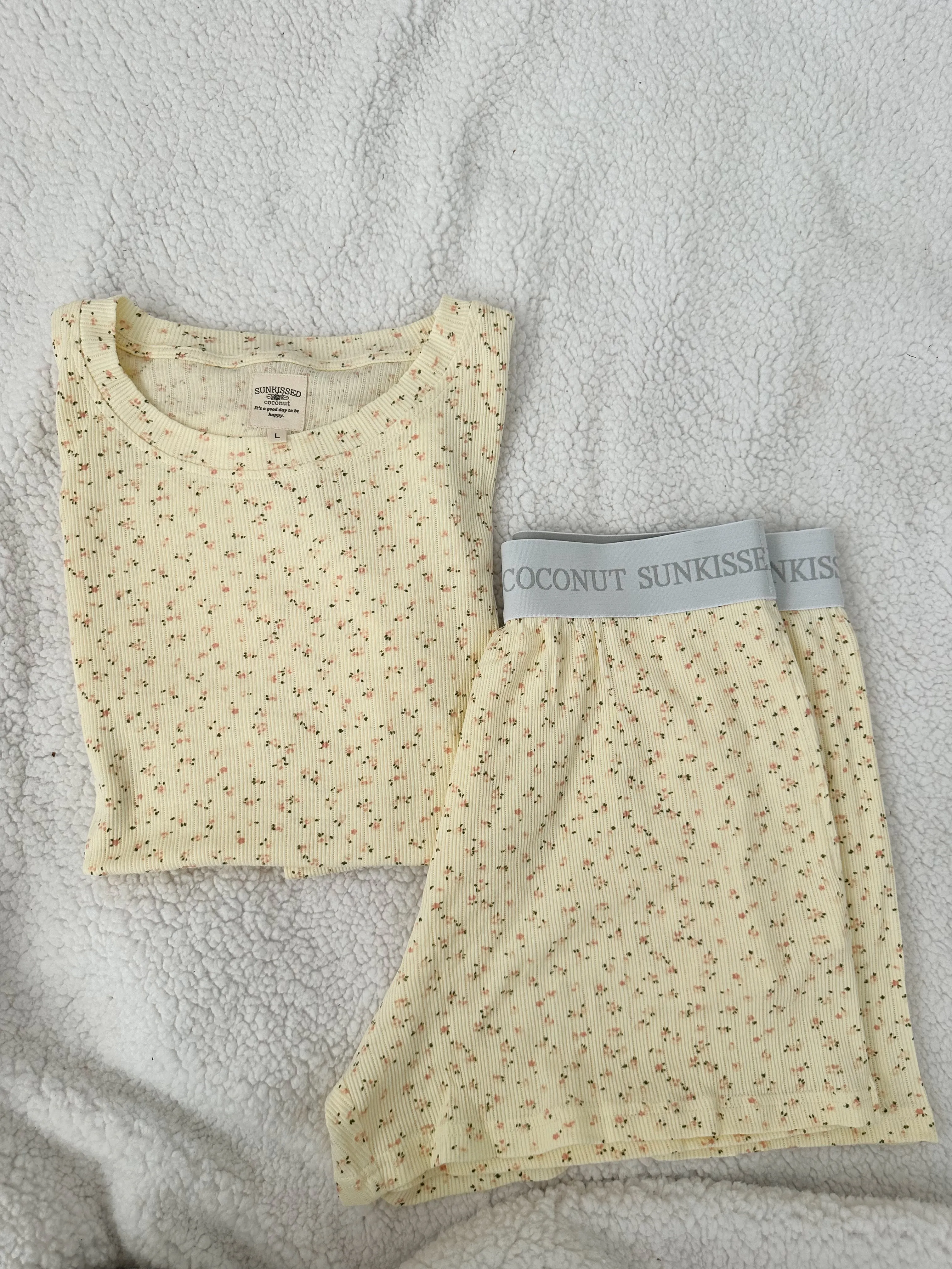 Lemon Floral Short Sleeve Pajama Top