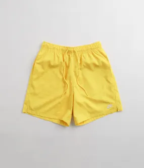 Nike Club Woven Flow Shorts - Lightening / White