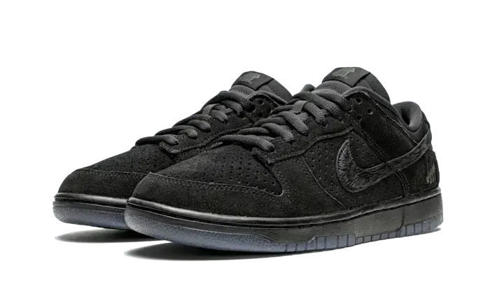 Nike Dunk Low SP Undefeated 5 On It Black