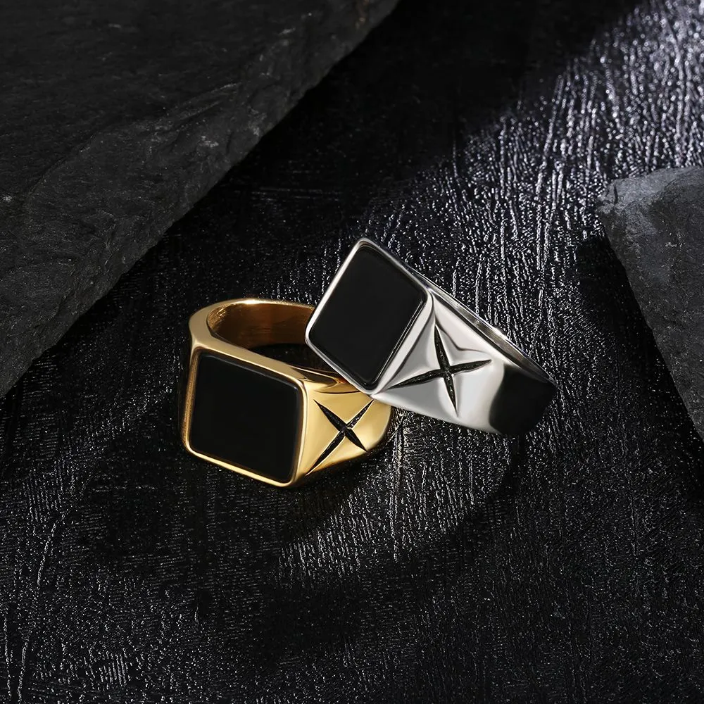 Onyx Mens Ring in 18K Gold/White Gold