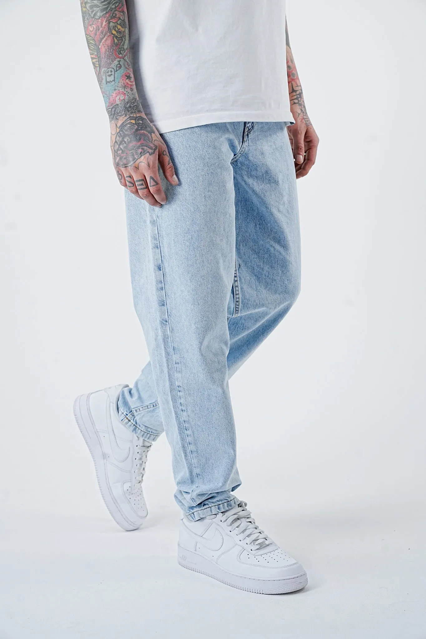 Premium Basic Vintage Blue Essential Jeans