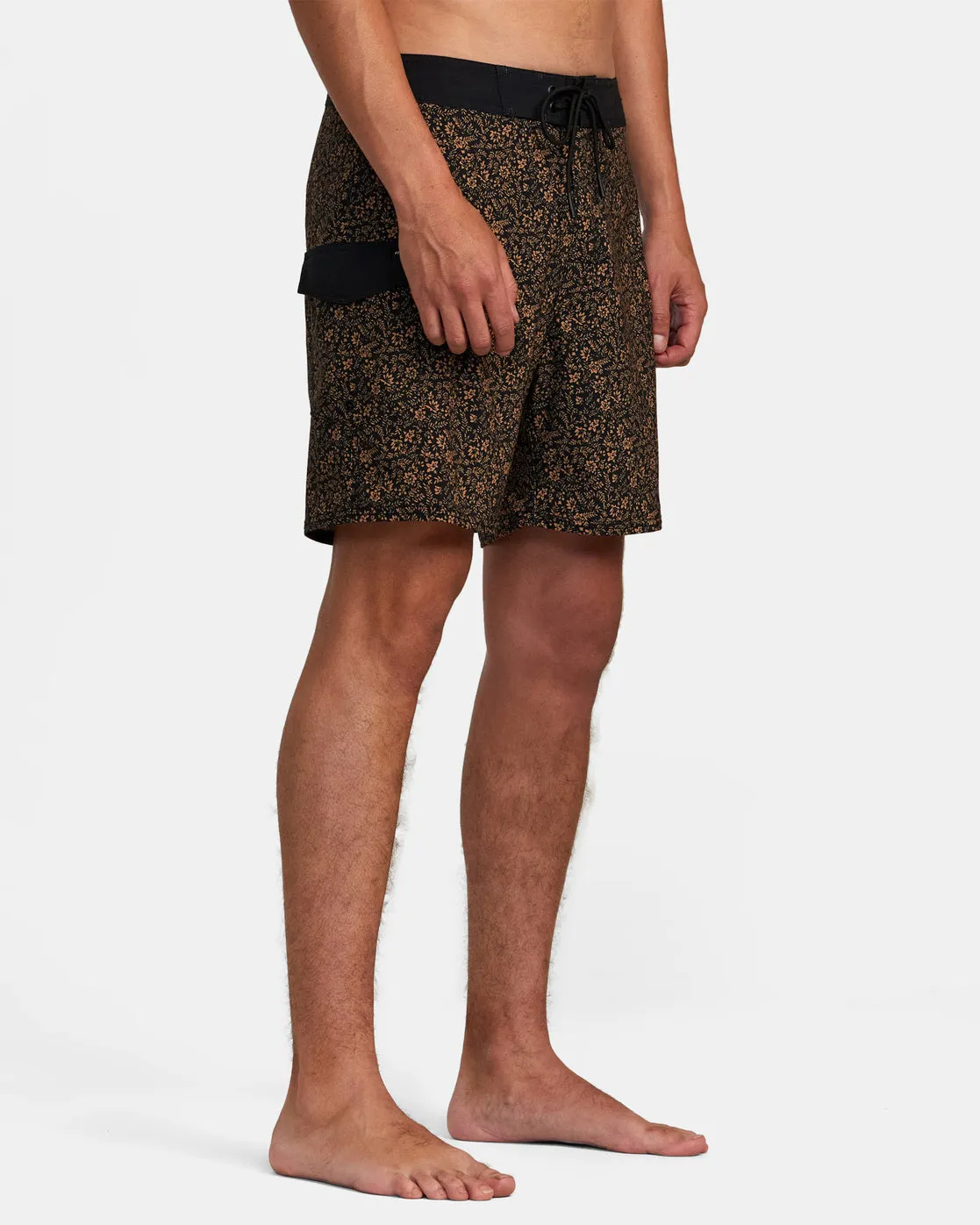 Restless 17 Boardshorts - Floral