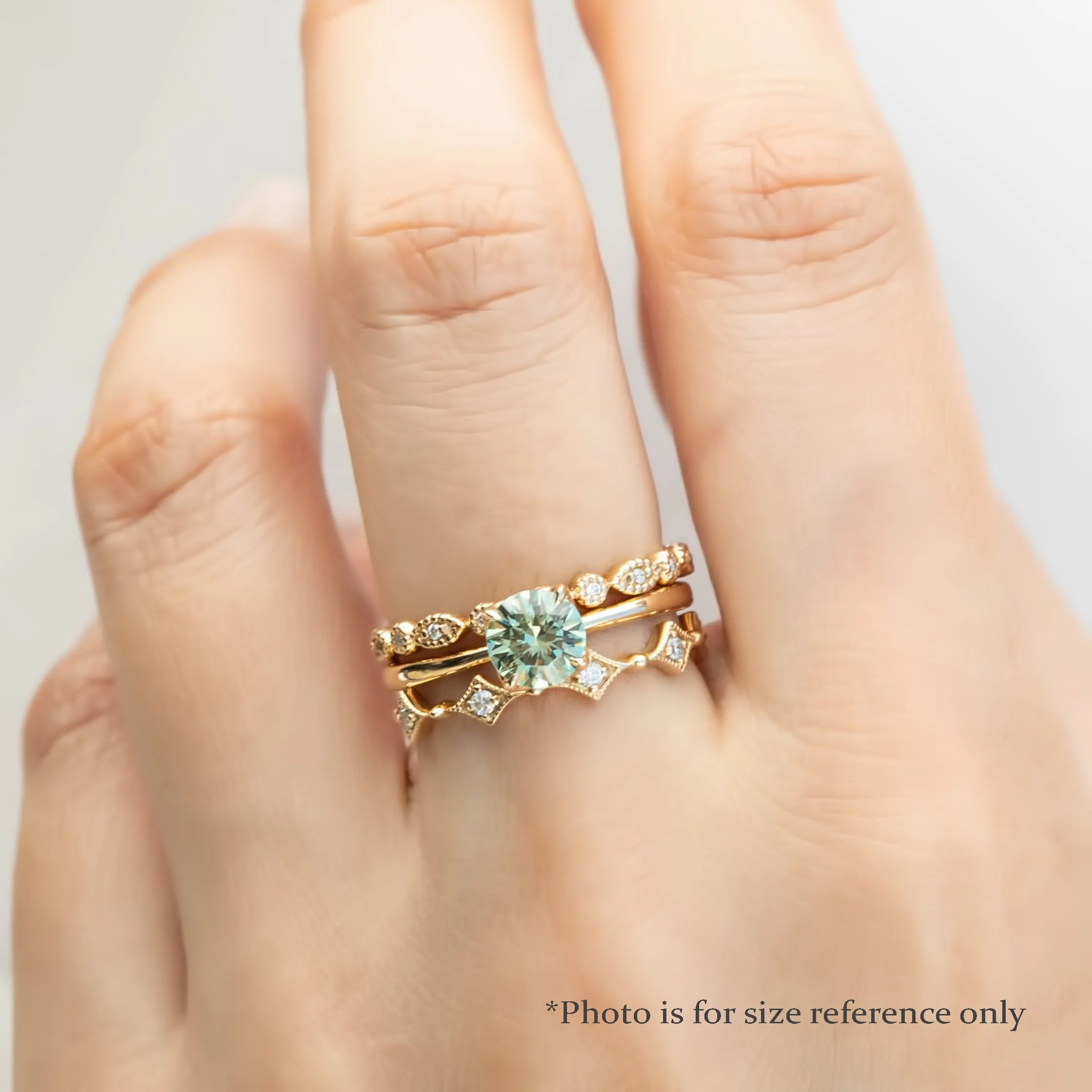 Sara Ring 0.94ct Parti Green Yellow Round Montana Sapphire, 14K Yellow Gold (One of a kind)