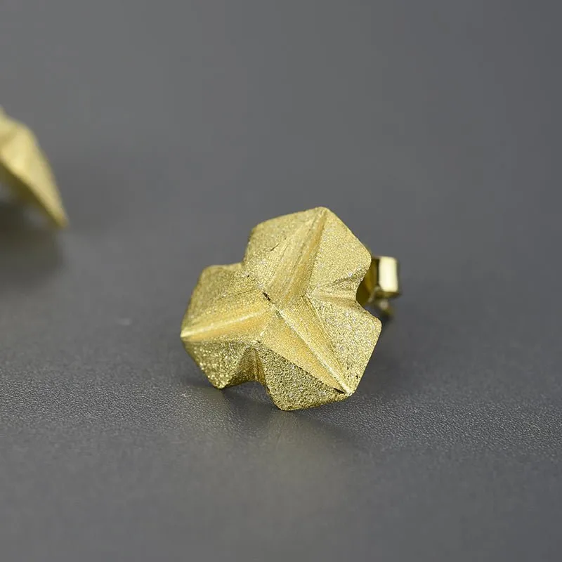 Triangle Flower - Stud Earrings | NEW