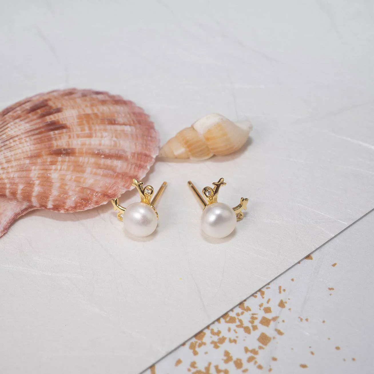 Wonderland Freshwater Pearl Earrings WE00134